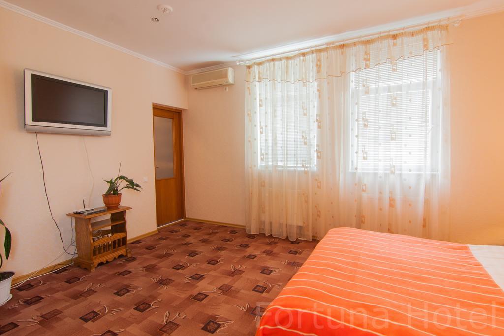 Fortuna Hotel Kisinyov Kültér fotó