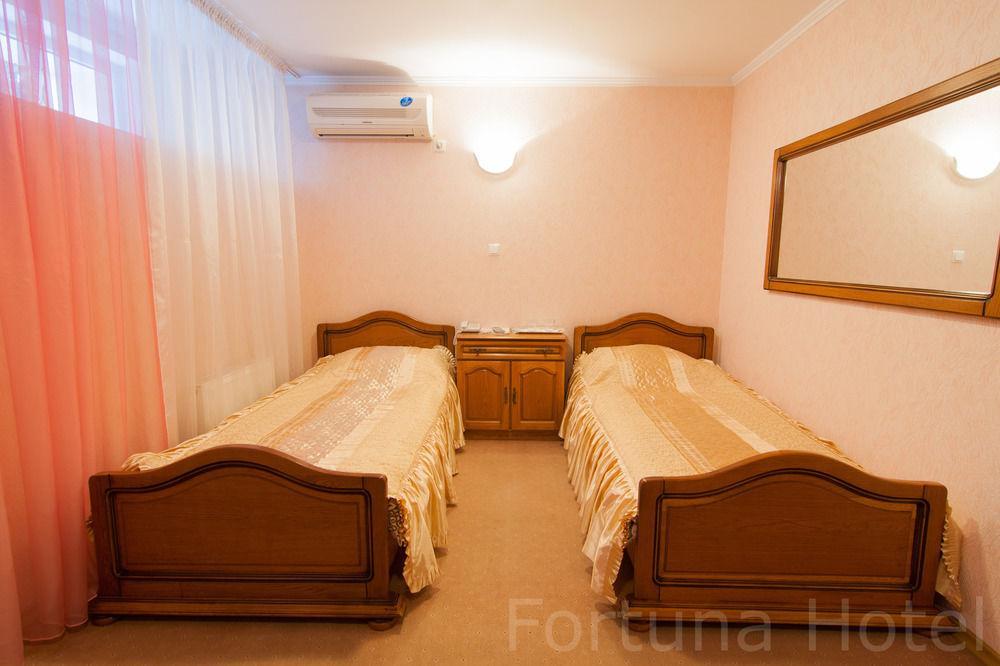 Fortuna Hotel Kisinyov Kültér fotó