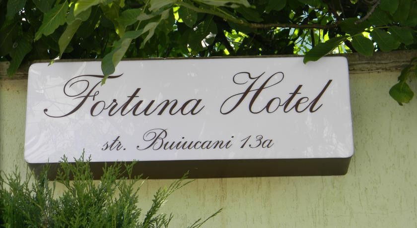 Fortuna Hotel Kisinyov Kültér fotó