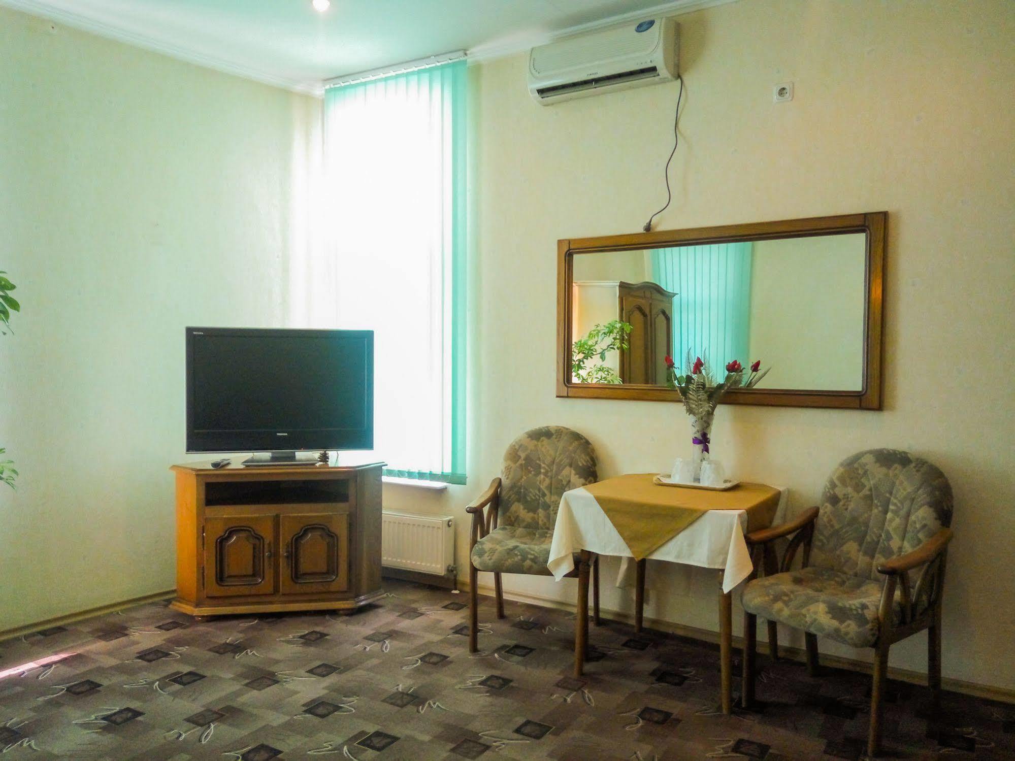 Fortuna Hotel Kisinyov Kültér fotó
