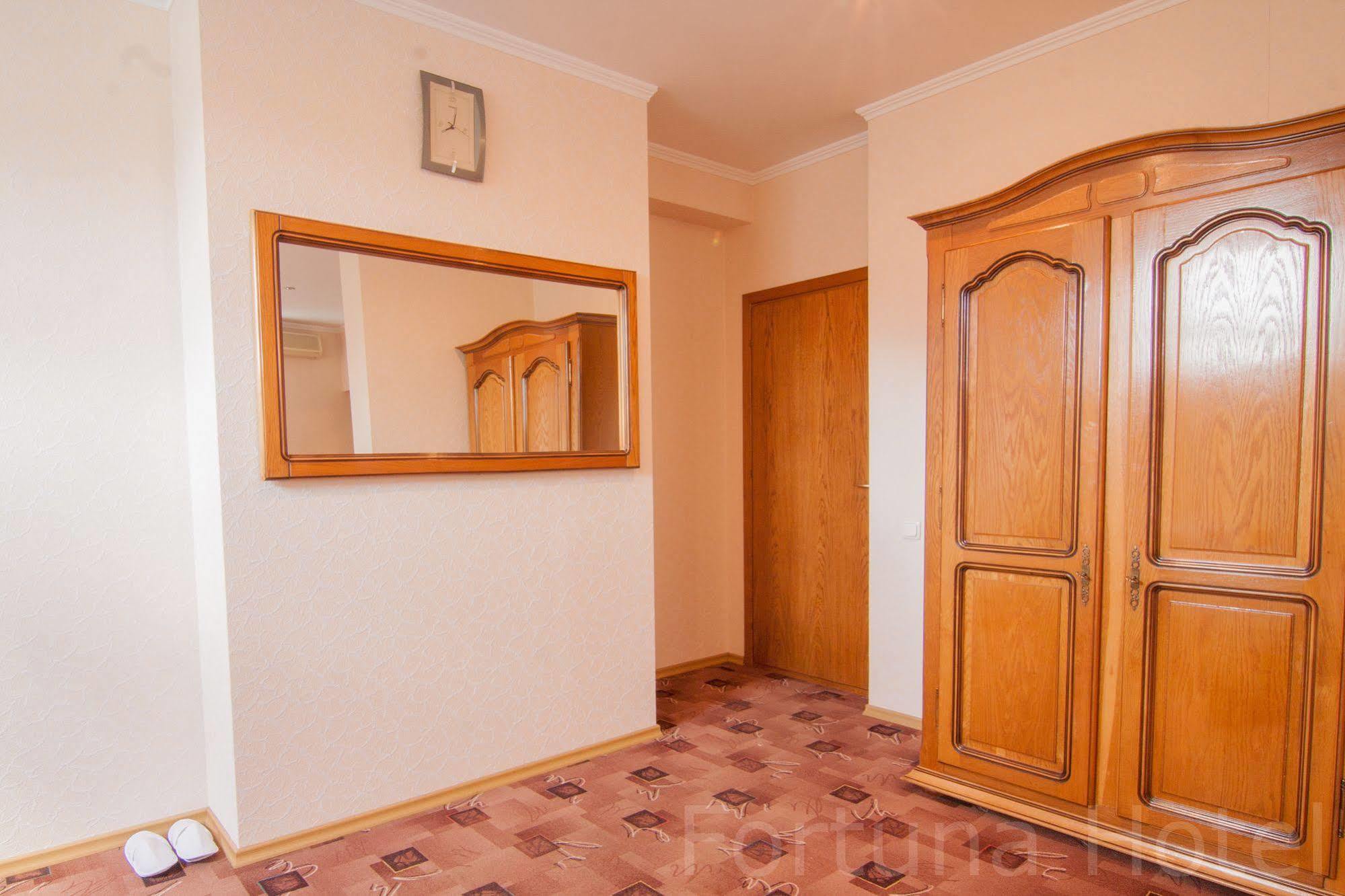 Fortuna Hotel Kisinyov Kültér fotó